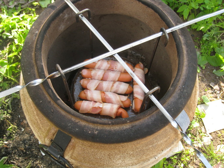 Hiasan luar dan dalaman tandoor